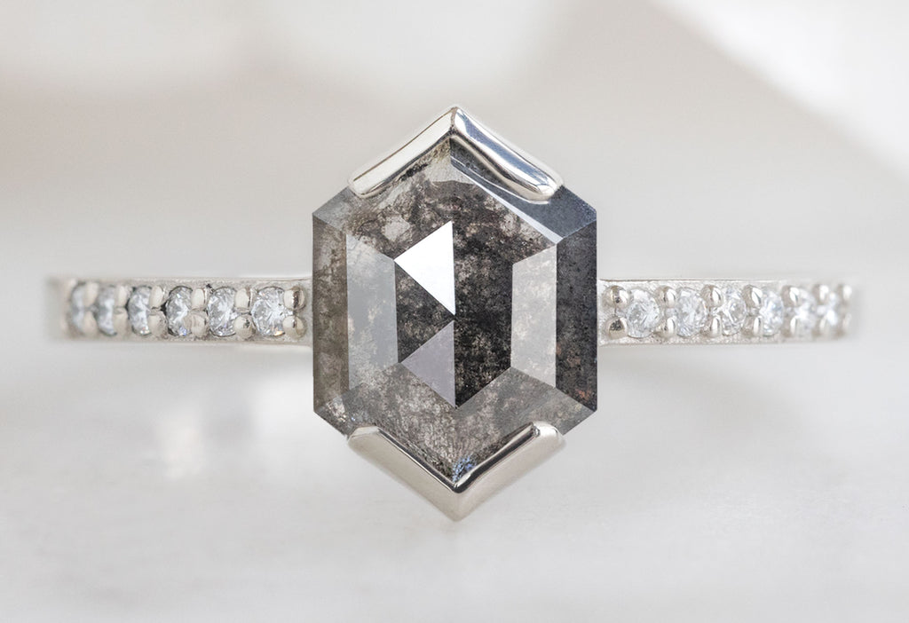 The Willow Ring with a Black Hexagon Diamond