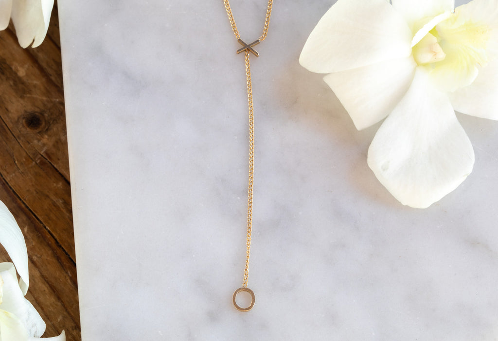 'XO' Lariat Necklace