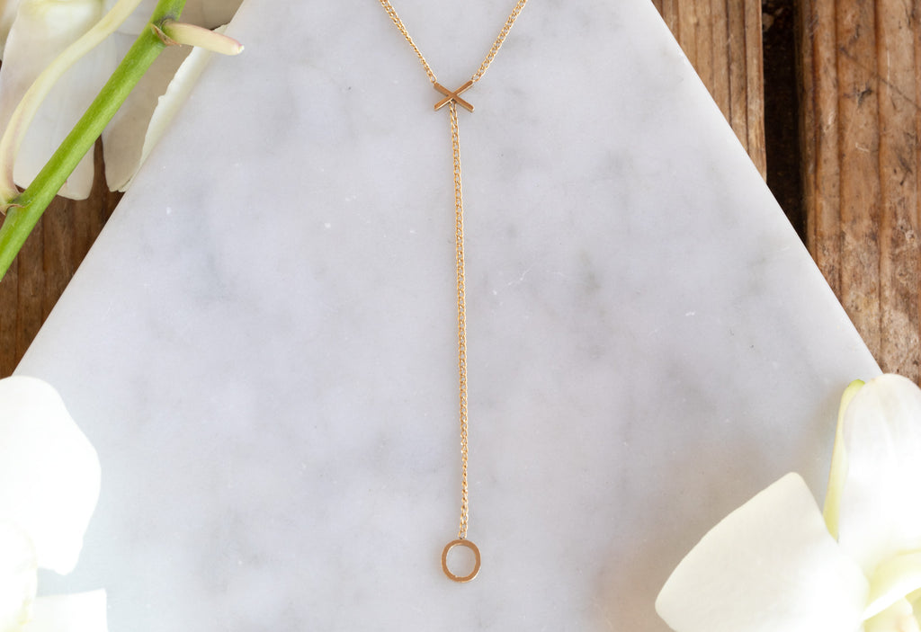 'XO' Lariat Necklace