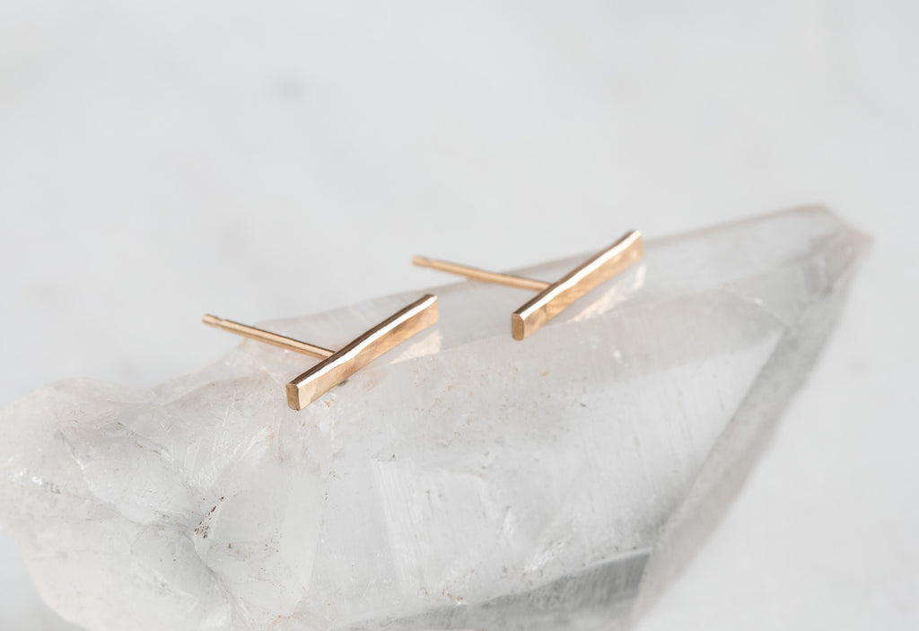 Linea Bar Studs